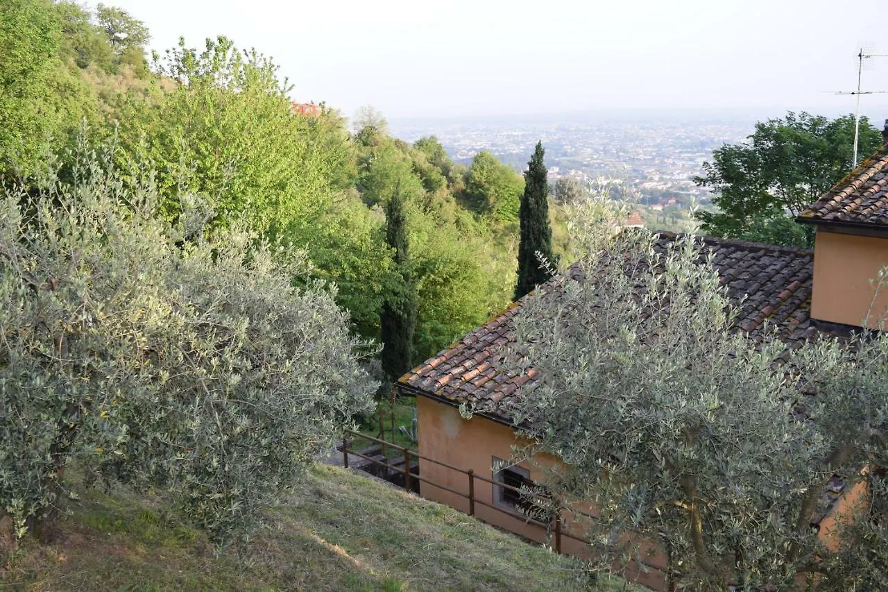 Дом отдыха Вилла La Casa Sui Colli Uzzano Италия